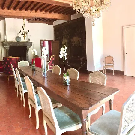 Theresa A 25 Min De Pairi Daiza 3* Soignies