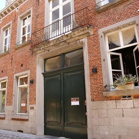 Theresa A 25 Min De Pairi Daiza Bed & Breakfast