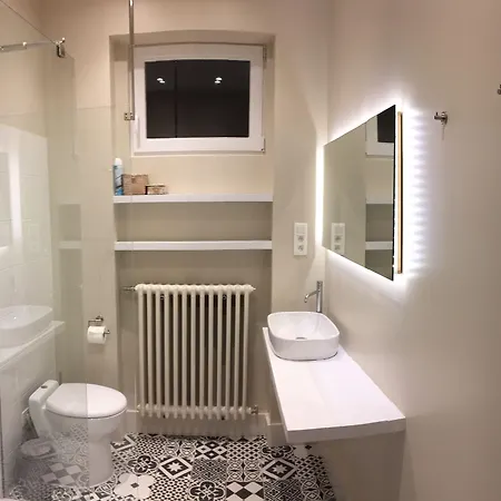 Theresa A 25 Min De Pairi Daiza Bed & Breakfast 3*