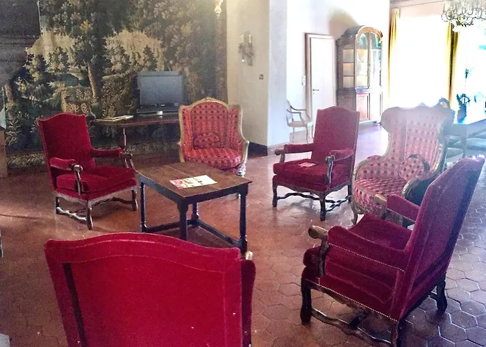 Theresa A 25 Min De Pairi Daiza Soignies