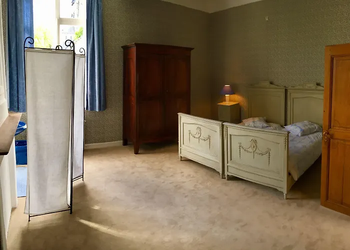 Nocleg ze śniadaniem Theresa A 25 Min De Pairi Daiza 3*